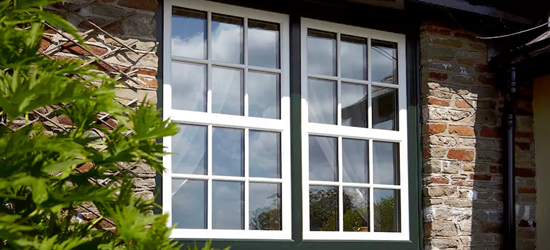 Stormproof Casement Windows in Niagara Falls, ON